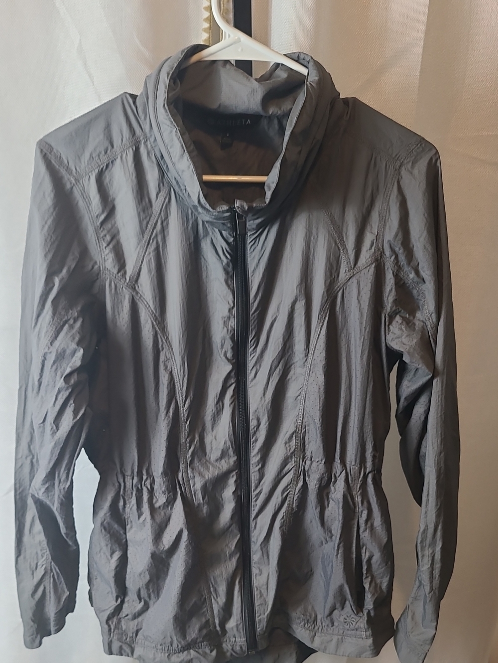 Athleta passport jacket. Dark Grey Size Small.